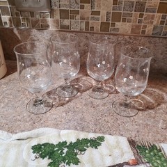 Pfaltzgraff VTG Glasses, “Remembrance” Pink/White Floral On Clear. Four 5 5/8”