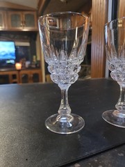 2 Vintage Cristal d’ Arques «Pompadour» Wine Glasses, French Bistro Stemware 6”