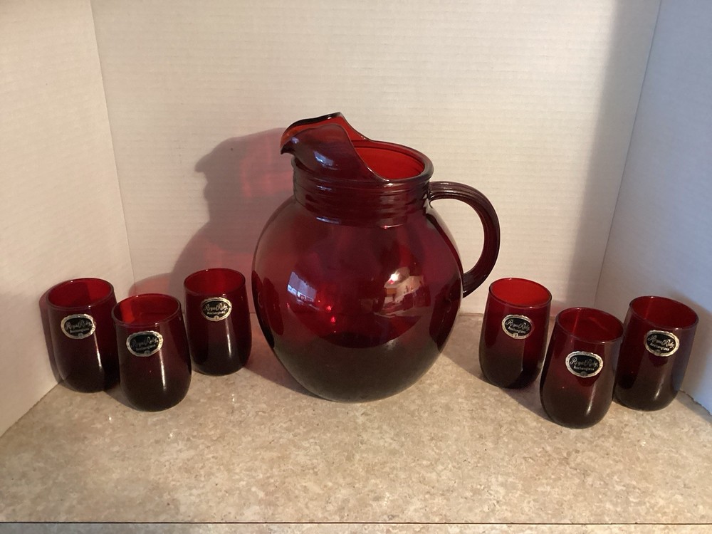 Vintage Royal Ruby Red 19 Piece Glass Drinkware Set Original Box, 12 With Labels