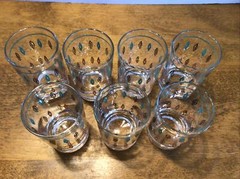7 vtg retro mid century 3.5” juice glasses green black gold leaf motif