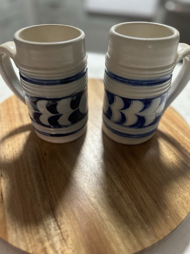 Vintage Williamsburg Pottery Salt Glazed Stoneware Mug Stein Pair Cobalt Blue