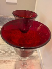 Artland Iris Ruby Red Seeded Bubble Glass Water Goblets – Set of 2 – 8 1/8″