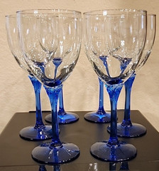 LIBBEY DOMAINE BLUE PETAL FACETED STEM 10oz WATER GOBLETS 8″ SET OF 6~EUC