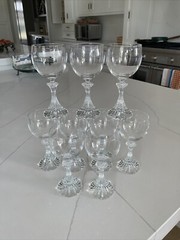 Mikasa The Ritz Crystal Small Wine Glasses Discontinued set of 9, Good Condition