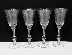 Set of 4 CAMBRIDGE ACHILLES 5-3/4″ Wine Glasses Cut #698 Stem #3121 EXCELLENT