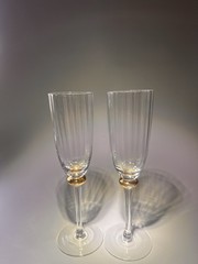 Gibson Golden Globe Champagne Flutes (2) 8-3/4”