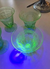x4 Vtg Fostoria Vesper Green H2F Fruit / Oyster Glowing Glass 3 Chipped Free Shp