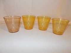 Four Vintage Crystal Oats yellow/amber tumblers/glasses, hold 8 oz.