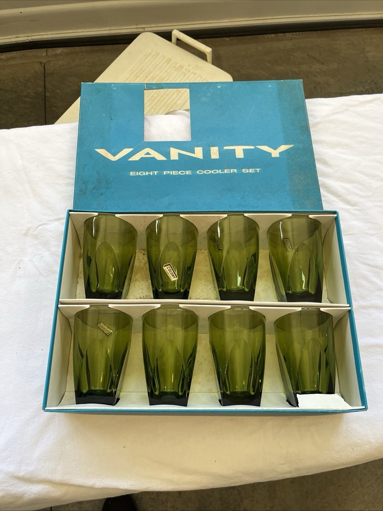 Green Cooler Glass Set COLONY Vanity Eight-Piece Tumblers