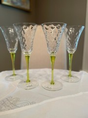 Union Street Glass Set of 4 Seville Large Goblets Lime Green stems NEW!