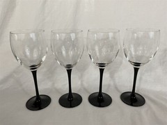 Luminarc France DOMINO SIGNATURE BLACK 8″ Water Stems/Glasses