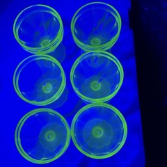 Vintage Green Uranium Vaseline Set Of 6 Champagne/Sherbet Dessert Coupe Set Glow