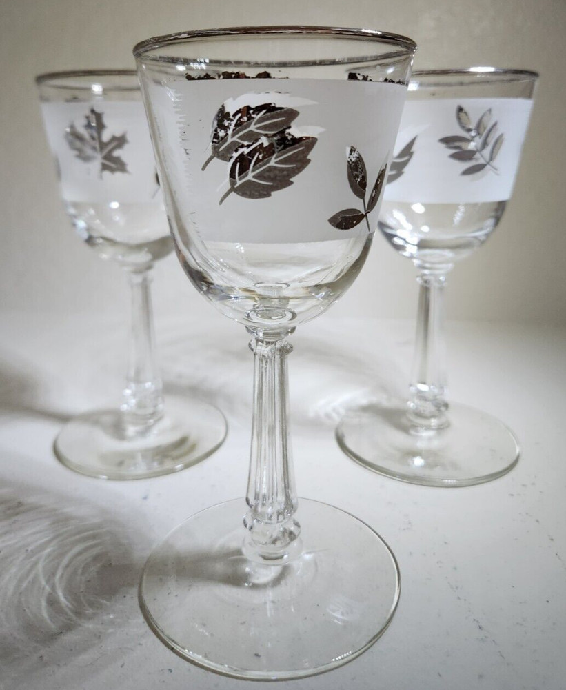 (3pc) Silver Foliage by Libbey 5oz Sherry Silver Leaf on Frosted Glass 5 3/4″