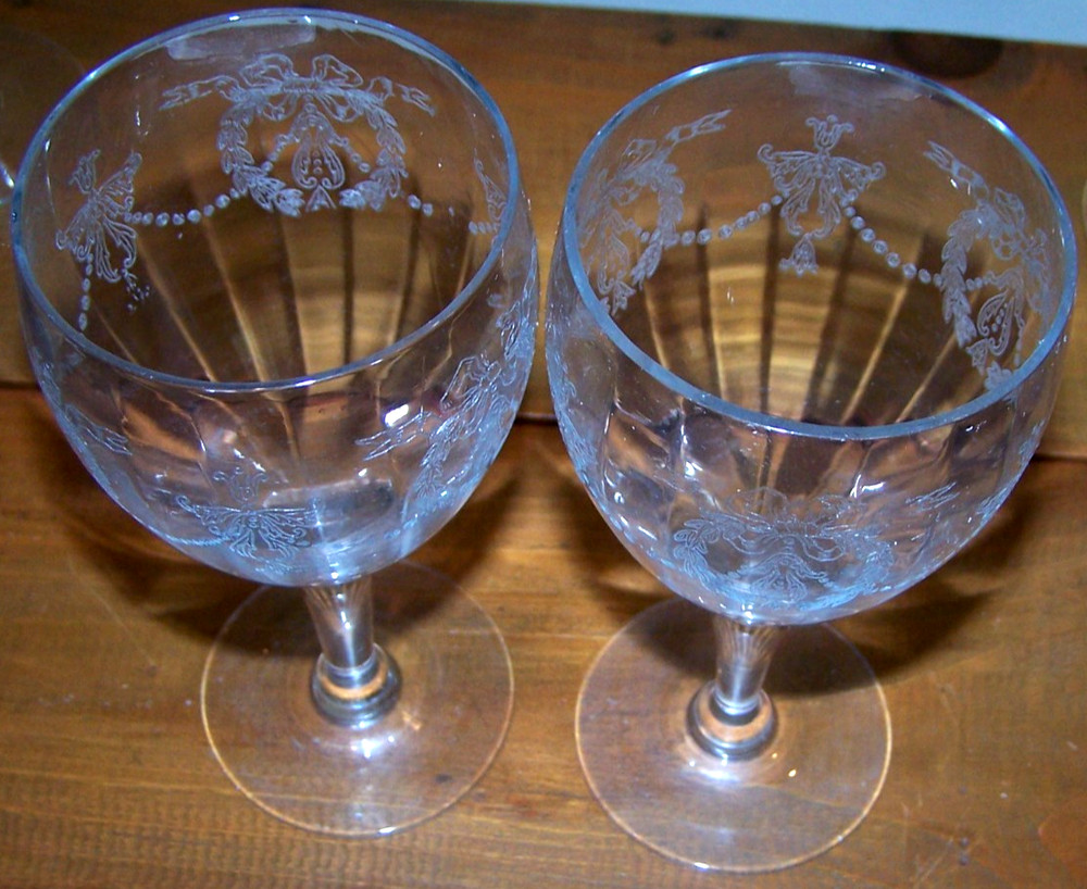 5 Gorgeous Clear Fostoria Garland Style 6 1/2 Inch Wine Stems