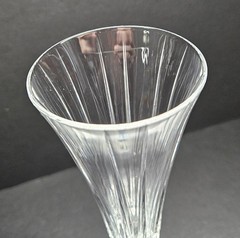 NOVECENTO by Royal Crystal Rock (RCR) Set of 10 Sleek, Festive Champagne Flutes
