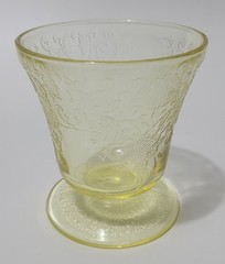 1 Hazel Atlas Yellow Florentine Poppy Footed Juice Glass Depression
