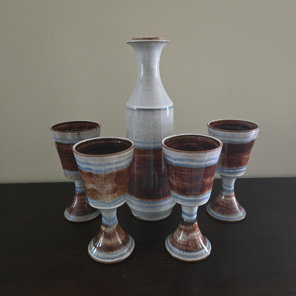 VTG Marked Studio Art Pottery Stoneware Speckled Glaze Carafe & 4 Goblet Glasses