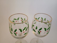 Set of 2 Lenox Holiday Dimension 10 Ounce Wine Glasses/Water Goblets