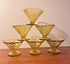 Vintage Federal Glass Diana Yellow Amber Cups Footed Swirl set of 6 Martini