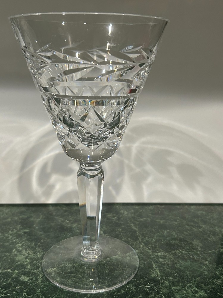 waterford crystal 7″With Distinctive Hallmark of theAntique Gothic Style