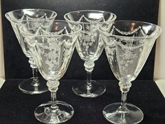 Set of 4 Fine Elegant Floral Etched Paneled Goblets Glasses 6 3/8″ Tall
