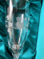 EAMON ~ CLADDAGH ~ HAND ENGRAVED SHAMROCK FLUTE PAIR(2) ~ CLOTH LINED BOX~8.25″