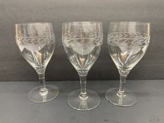 3 Vintage Wine Glasses Clear glass with Etched Design 6-3/4″ Tall