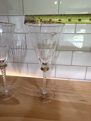 2 Bella Lux Wine Glass Champagne Flute Optic Paneled Air Twist Stem Gold Rim NWT