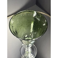 ARTLAND 8″ Water Iced Tea Goblet Glass IRIS GREEN 16 Ounce Hand Blown Bubbles