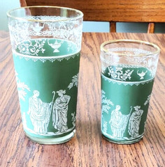 Vtg Jeanette Wedgwood Green Hellenic Pattern 4 oz Juice Glass And 8 oz Tea Glass