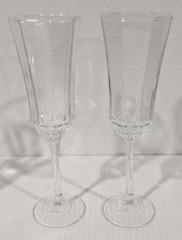 Arcoroc Octime Clear Stem Set of 4 Champagne Glasses Flutes 8.75″ 4 oz. France