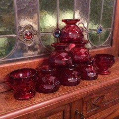 Vintage Set of 8 VIKING GEORGIAN Ruby Red Sherbet / Dessert/ Champagne Glasses