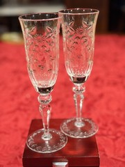 Stunning William Yeoward Miranda Crystal Champagne Flutes Pair Ex Cond Signed 8″