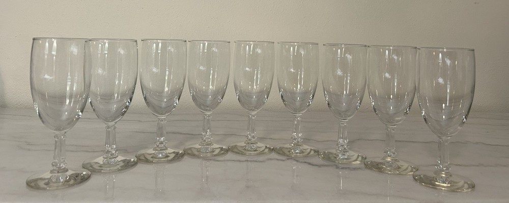 Set Of 8 Vintage Wine Glasses Petite Champagne Flutes Geometric Stems Column
