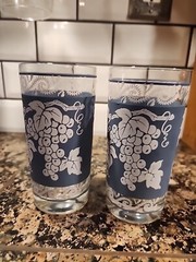VTG Jeanette Wedgewood Blue Grape 12oz Highball Glasses Set Of 2