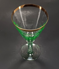 Stephen Smyers Neopolitan Wine Goblet Glass Green Gold Rim Signed VTG