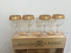 4 CIRCLEWARE Classique WINE GLASSES GOLD Encrusted RIM CRYSTAL Wine Glass