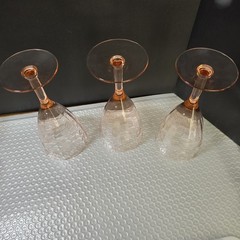 VTG Depression Glass Wine Goblets Set of 3 Etched Ribbed Rambler Rose Pink 7in