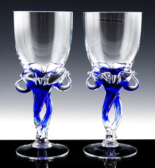 Josefina Krosno Art Glass 8-1/8″ BLUE ELEPHANT STEMS WINE GOBLETS GLASSES Set 2