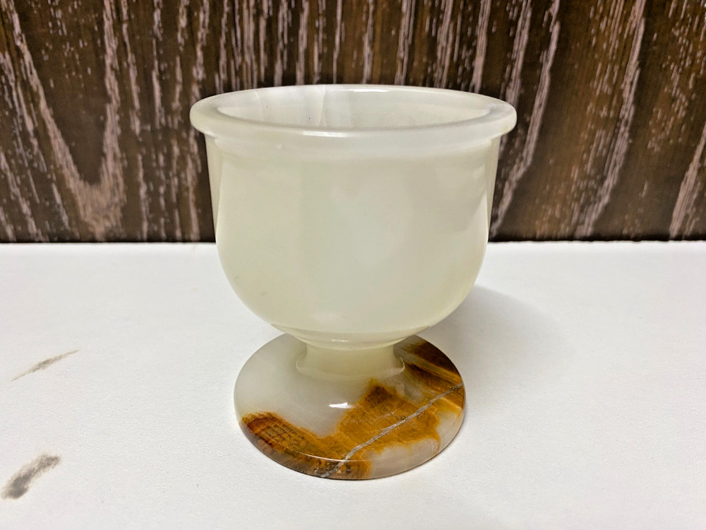 Vintage Onyx Marble Wine Glass Goblet Chalice Hand Carved Stone White Brown