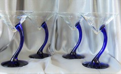 Martini Cocktail Libbey Cobalt Blue Curved Stem 4 Glasses Goblets