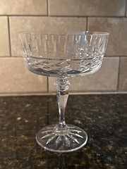 Galway Crystal CLADDAGH Older, Criss Cross Vertical Lines, Champagne, 5 1/2″