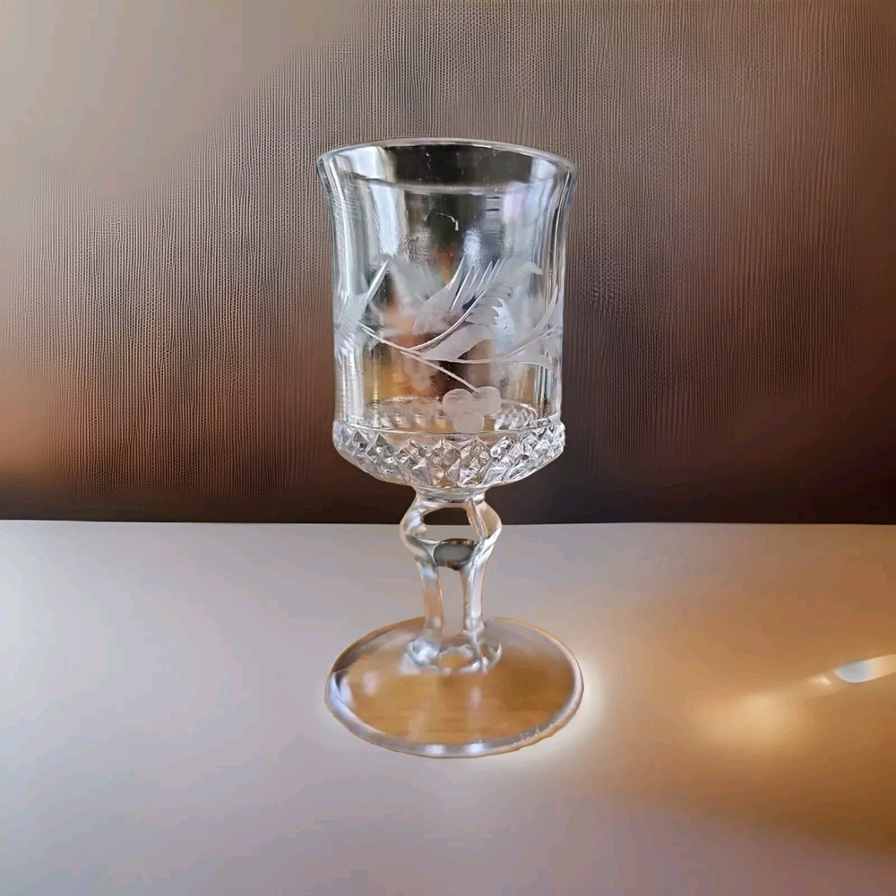 Vintage Liqueur Cordial Glass Small Stem Etched Leaf Detail 3.75″ Tall