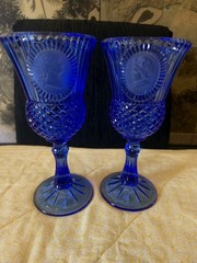 Vtg Fostoria Avon Cobalt Blue Glass George Martha Washington 8″ Set of 2 Goblets