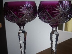 TWO VINTAGE ROEMER WINE GLASS CRYSTAL VAL ST LAMBERT AMETHYSTE PATTERN MOSELLE