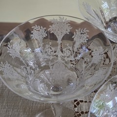Morgantown Glass «Mayfair» Etched Champagne Glasses Set of 4 Art Nouveau Style