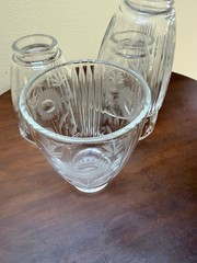 Set of 4 Vintage clear glass lamp shades with etched daisy floral designs