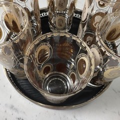 6 MCM HIGHBALL COCTAIL GLASSES GOLD COURTESAN FEMALE PORTRAITS & FORMICA TRAY.