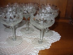 Central Glass Works Thistle Etched 8 Champagne Tall Sherbet Dessert Glasses Nice