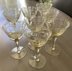 Set (8) Antique/Vintage GOLD/YELLOW Etched Crystal Glasses, Cordial/Liquor